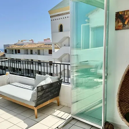 Sea View, Walk To Restaurants, Gym, Paddle & Golf Apartamento *