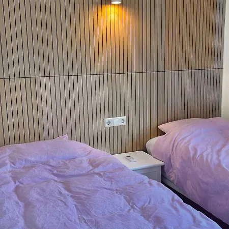 Apartment Sea View, Walk To Restaurants, Gym, Paddle & Golf