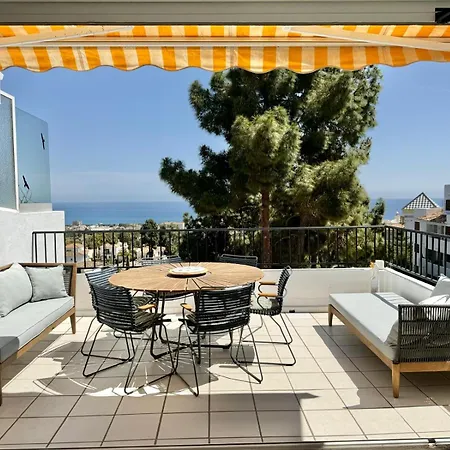 Sea View, Walk To Restaurants, Gym, Paddle & Golf Apartment Sitio de Calahonda