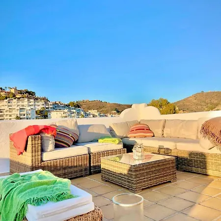 Sea View, Walk To Restaurants, Gym, Paddle & Golf * Sitio de Calahonda